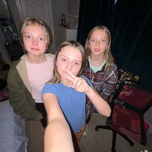 Meet your Posher, Georgia